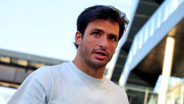 Carlos Sainz handed astonishing verdict in Williams revival