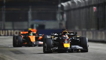McLaren drivers warned of increasing Max Verstappen F1 title threat